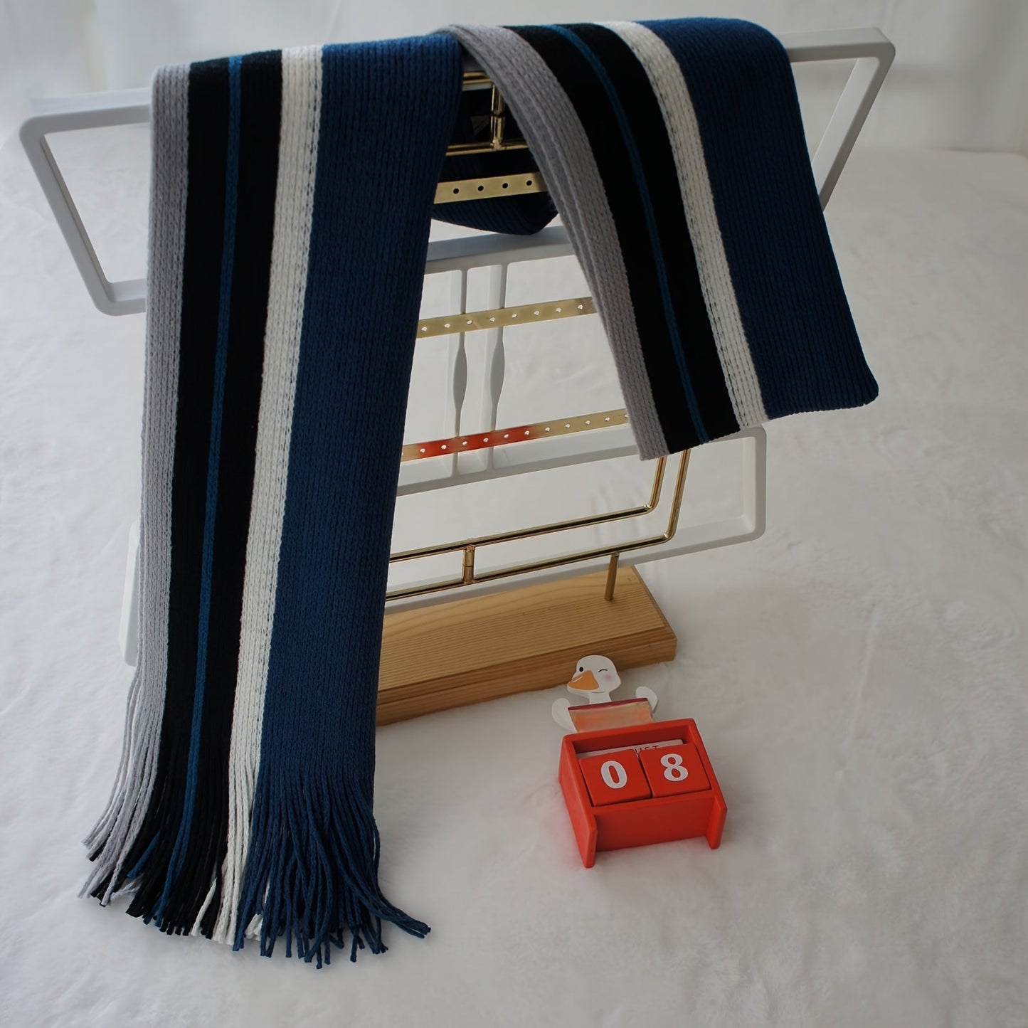 Echarpe élégante en tricot rayé - acrylique chaud MAEJORKEN