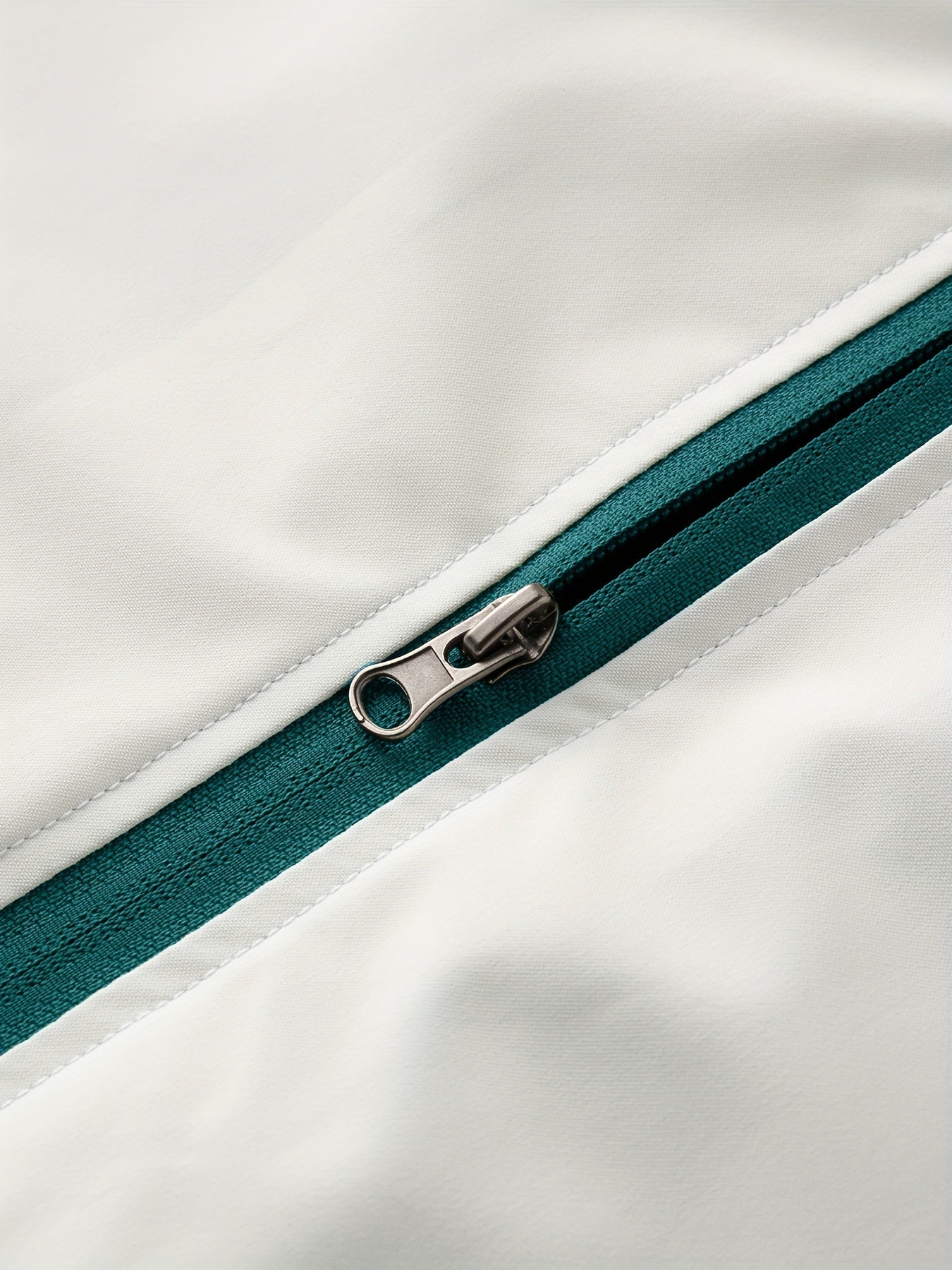 Veste coupe vent avec fermeture à glissière du XS au 2XL MAEJORKEN