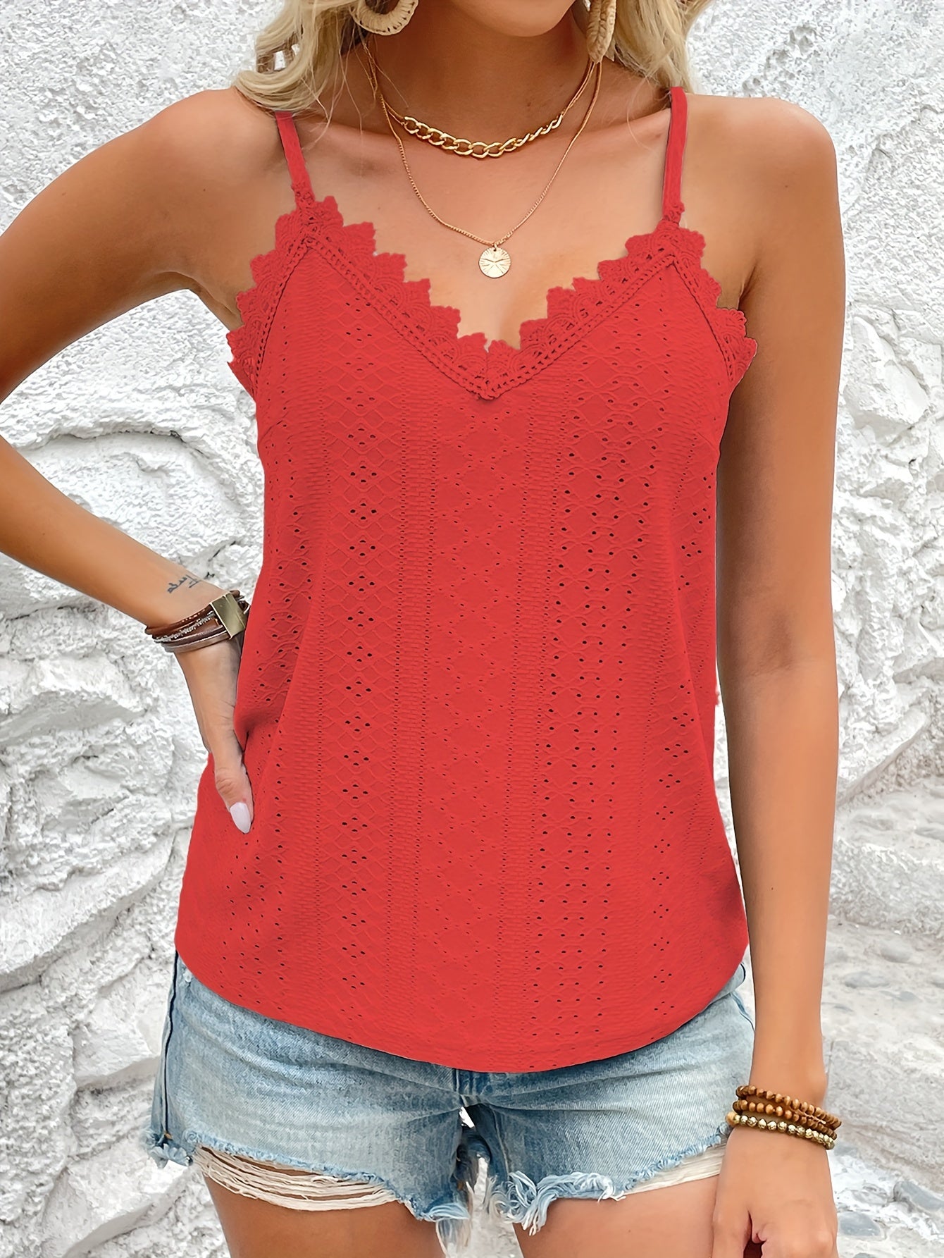 Haut en dentelle contrastée à œillets du S au 2XL MAEJORKEN