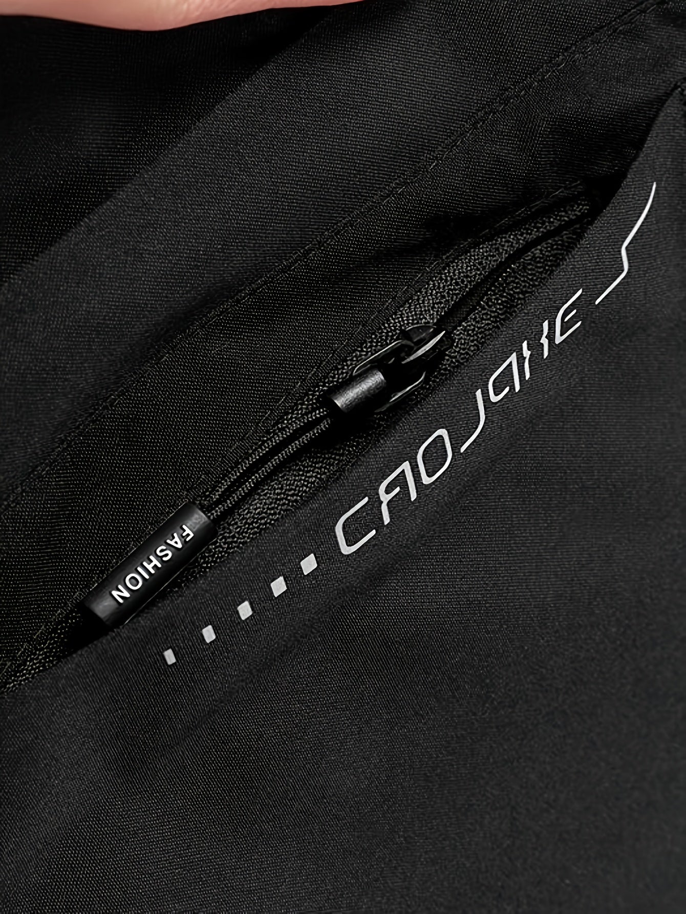 Veste coupe-vent à capuche amovible du S au 3XL
