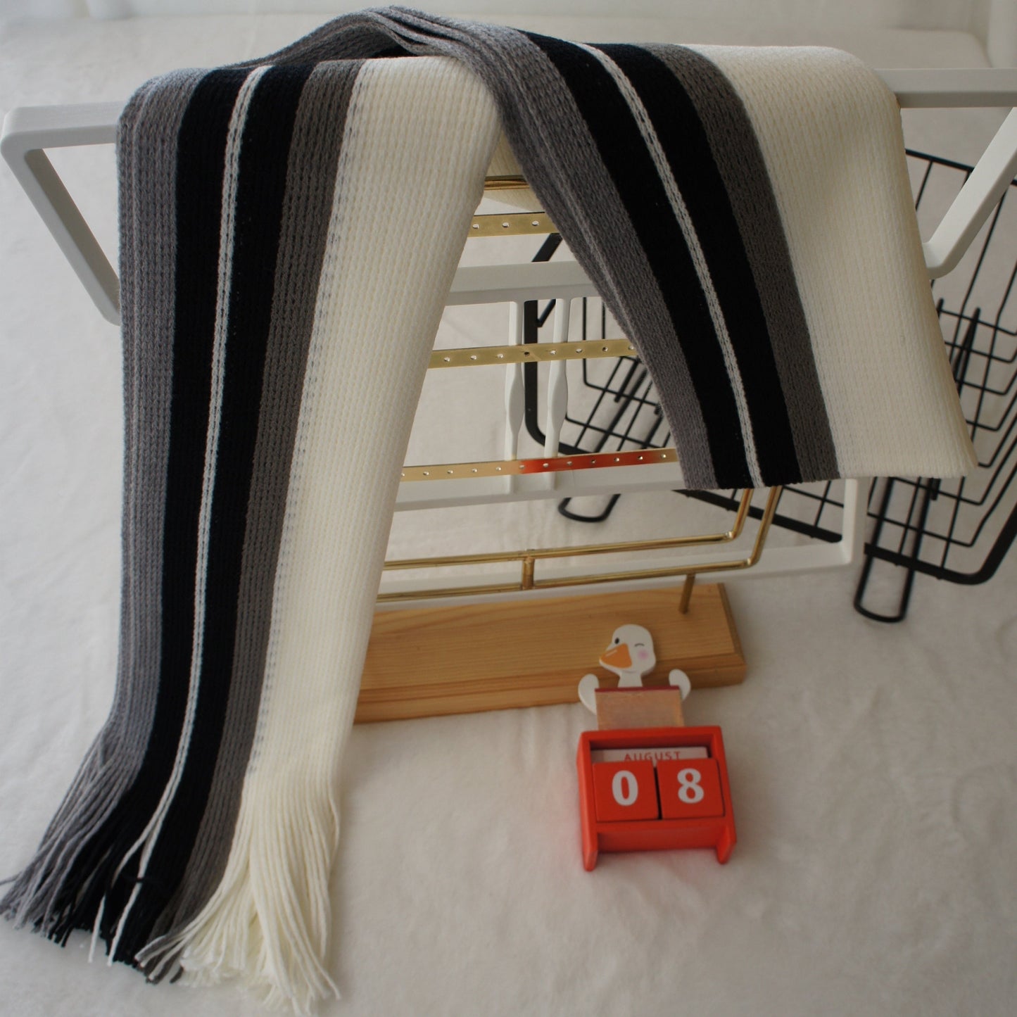 Echarpe élégante en tricot rayé - acrylique chaud MAEJORKEN