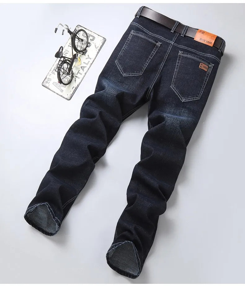 Jean droit en Denim élastique MAEJORKEN