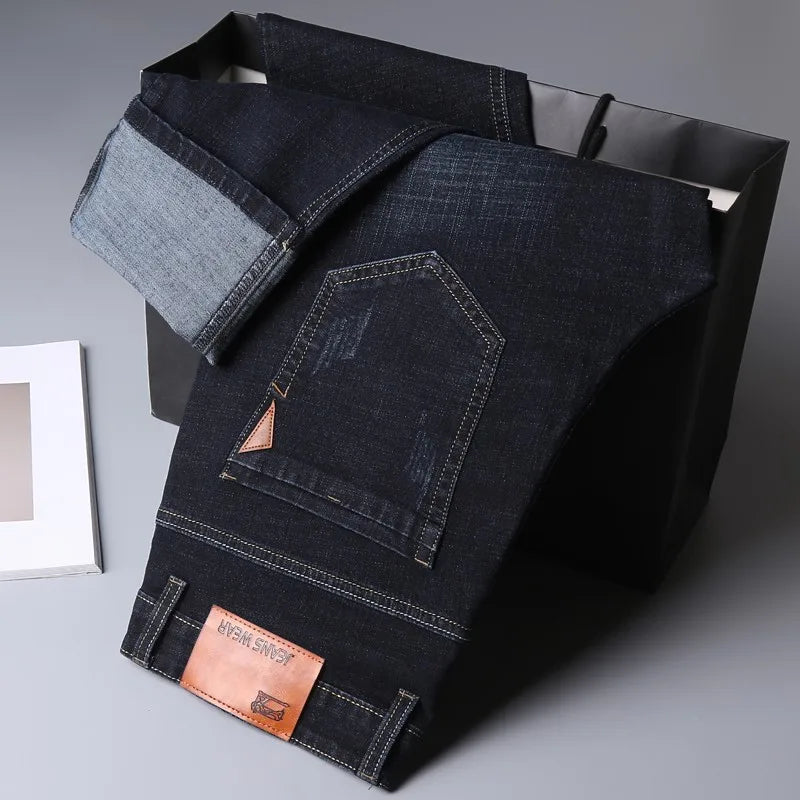 Jean droit en Denim élastique MAEJORKEN
