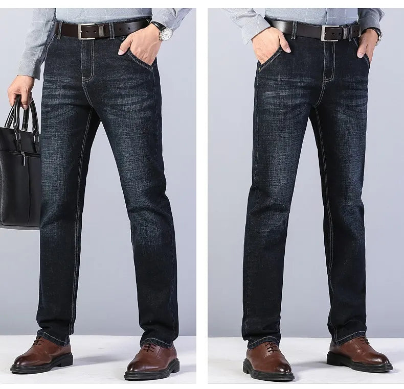 Jean droit en Denim élastique MAEJORKEN