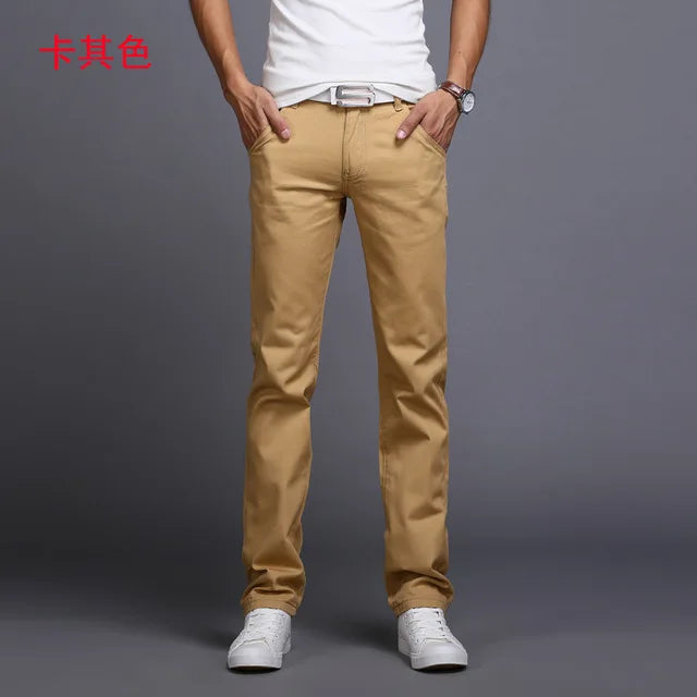 Pantalons droits élastiques classiques