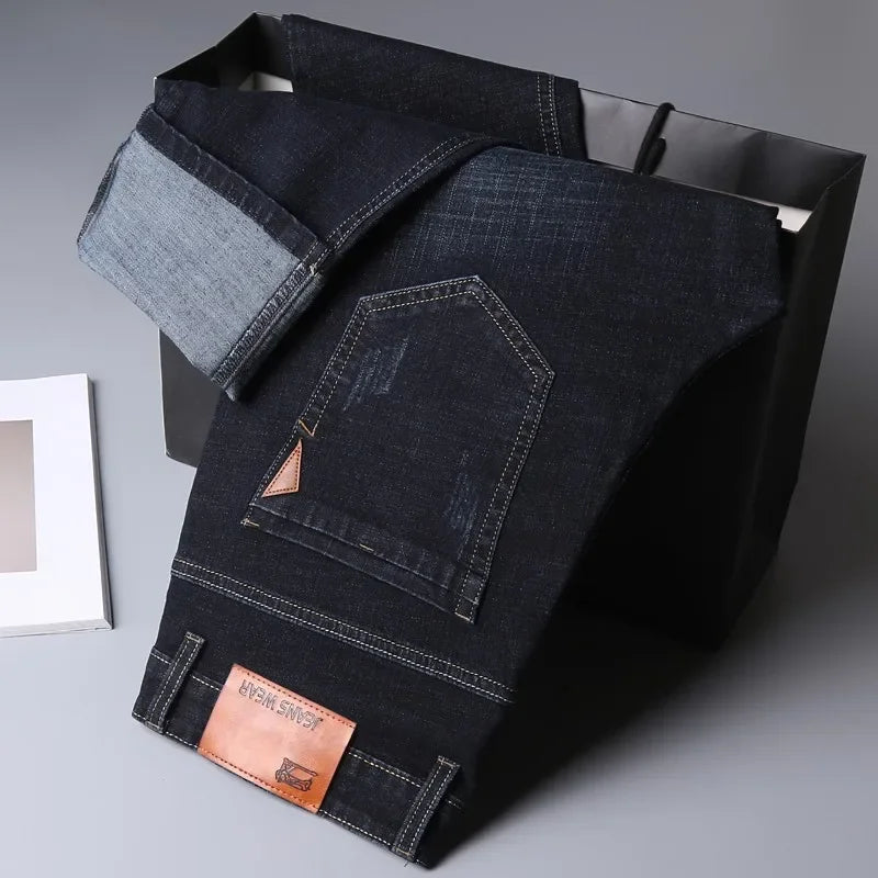 Jean droit en Denim élastique MAEJORKEN