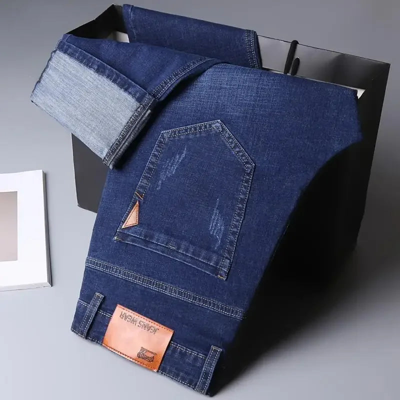 Jean droit en Denim élastique MAEJORKEN