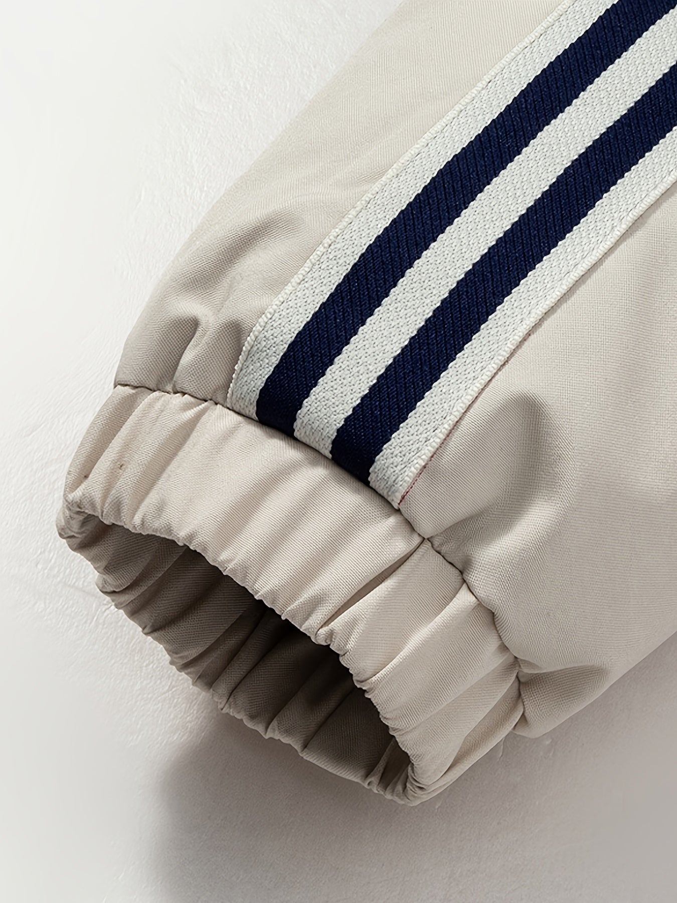Blouson à capuche épais avec fermeture à glissière du S au 2XL MAEJORKEN