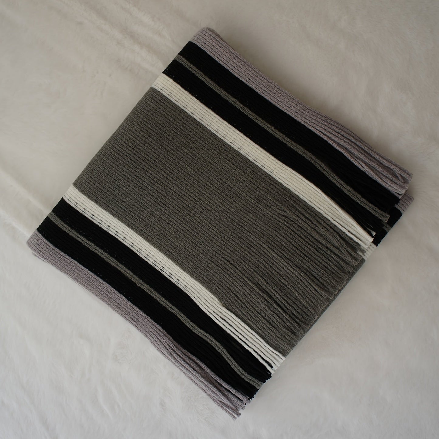 Echarpe élégante en tricot rayé - acrylique chaud MAEJORKEN