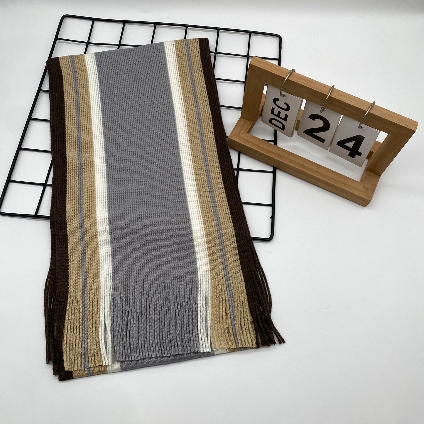 Echarpe élégante en tricot rayé - acrylique chaud MAEJORKEN