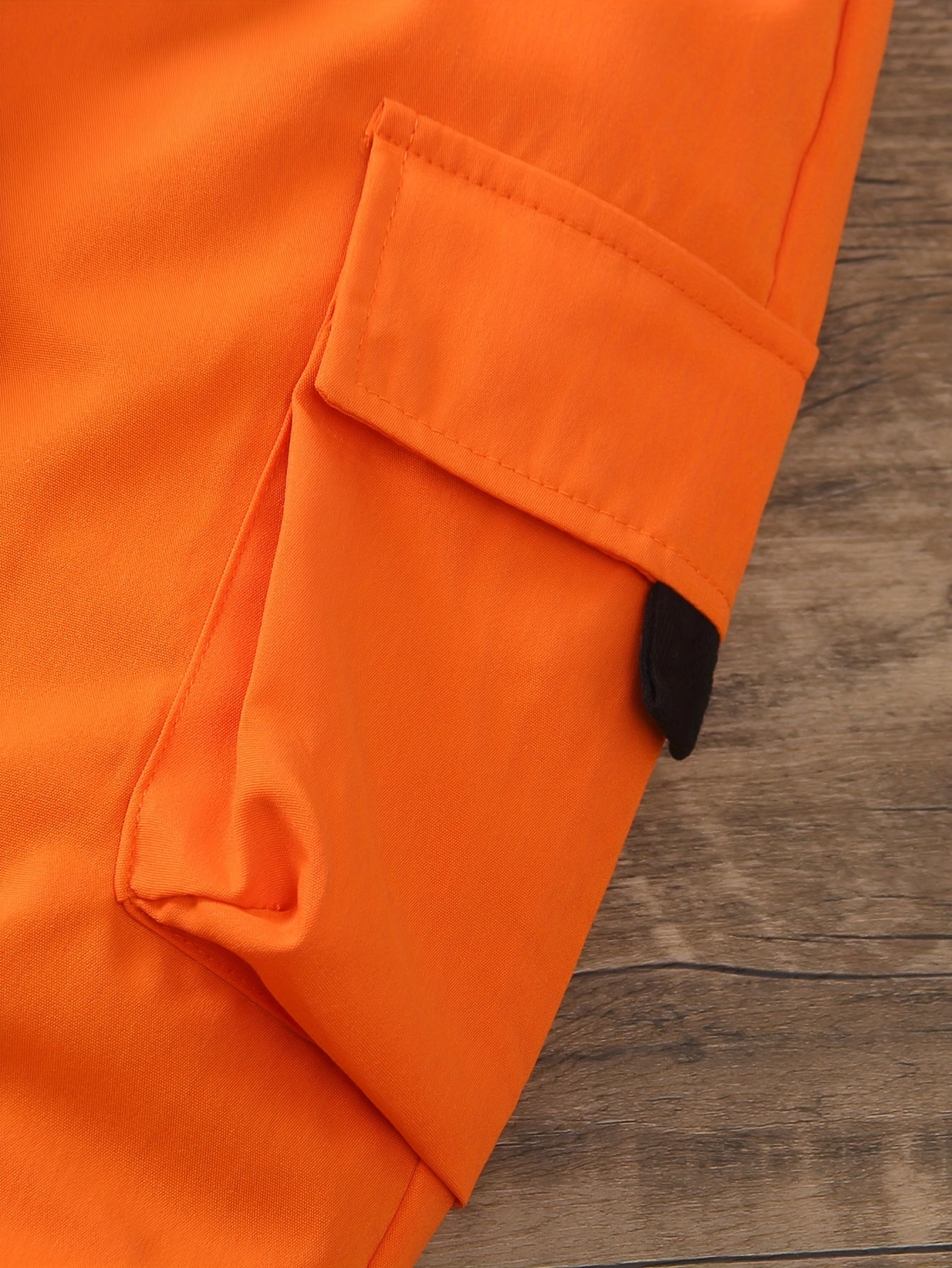 Ensemble 3 pièces gilet décontracté avec fausses poches t-shirt à manches longues et pantalon cargo avec poches latéral du 4 au 12 ans