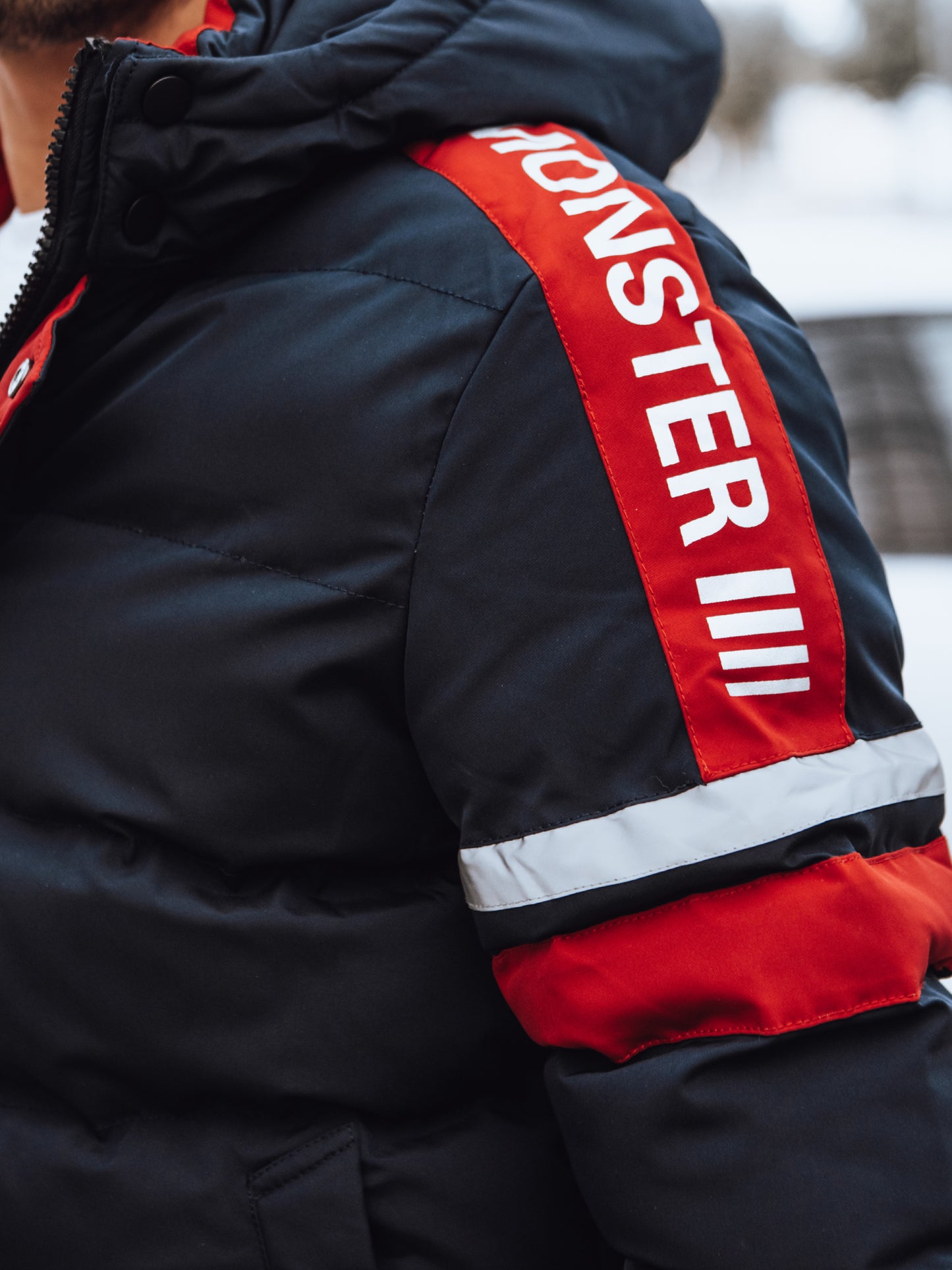 Blouson d hiver avec capuche amovible col montant du M au 2XL