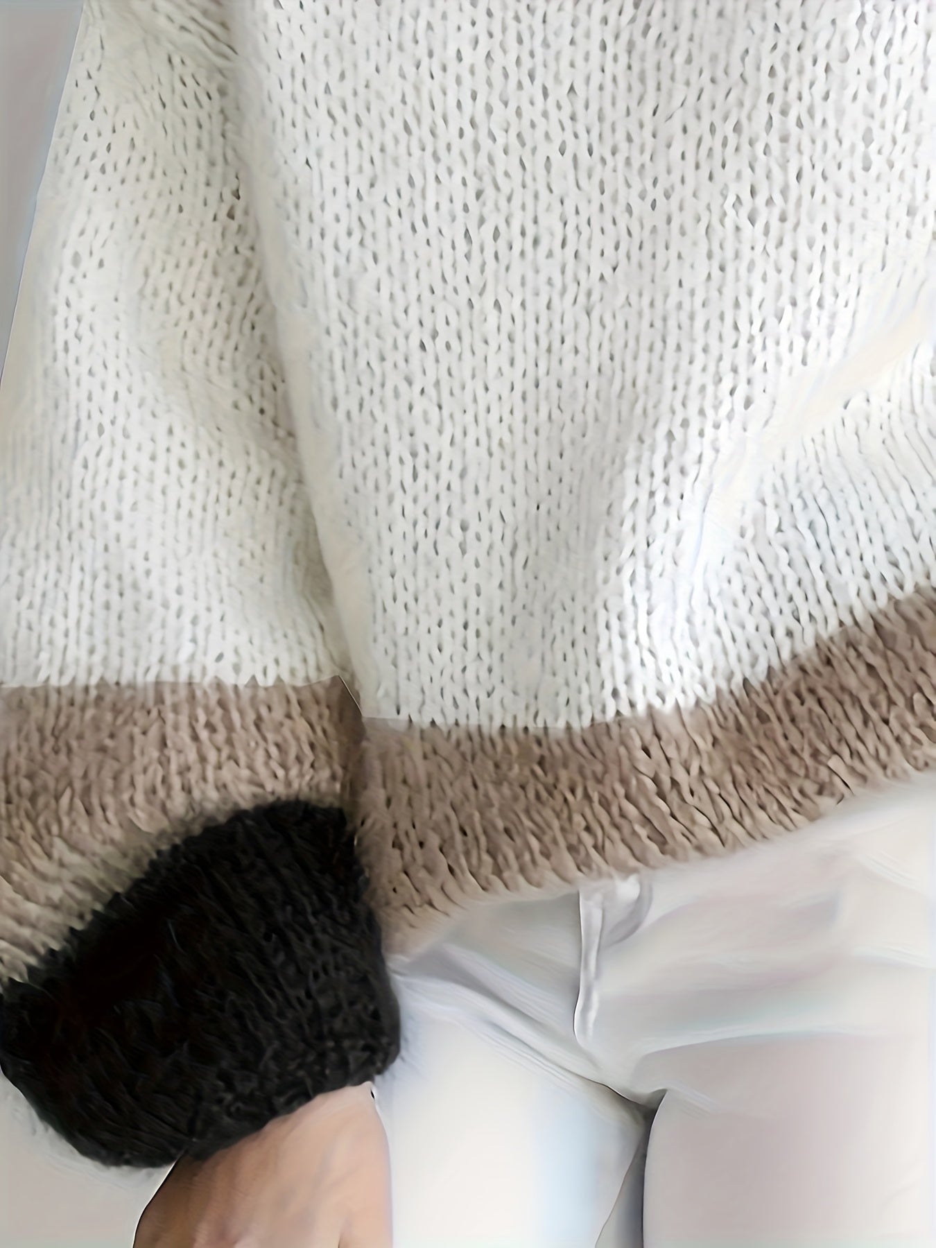 Plus Size, Women's Casual Striped Round Neck Sweater, Loose Fit Winter Pullover with Elasticity, V-Neck Stripe Autumn/Winter Top MAEJORKEN