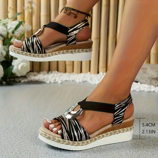 Sandales avec boucles en métal stylées à lanières du 35,5 au 42,5