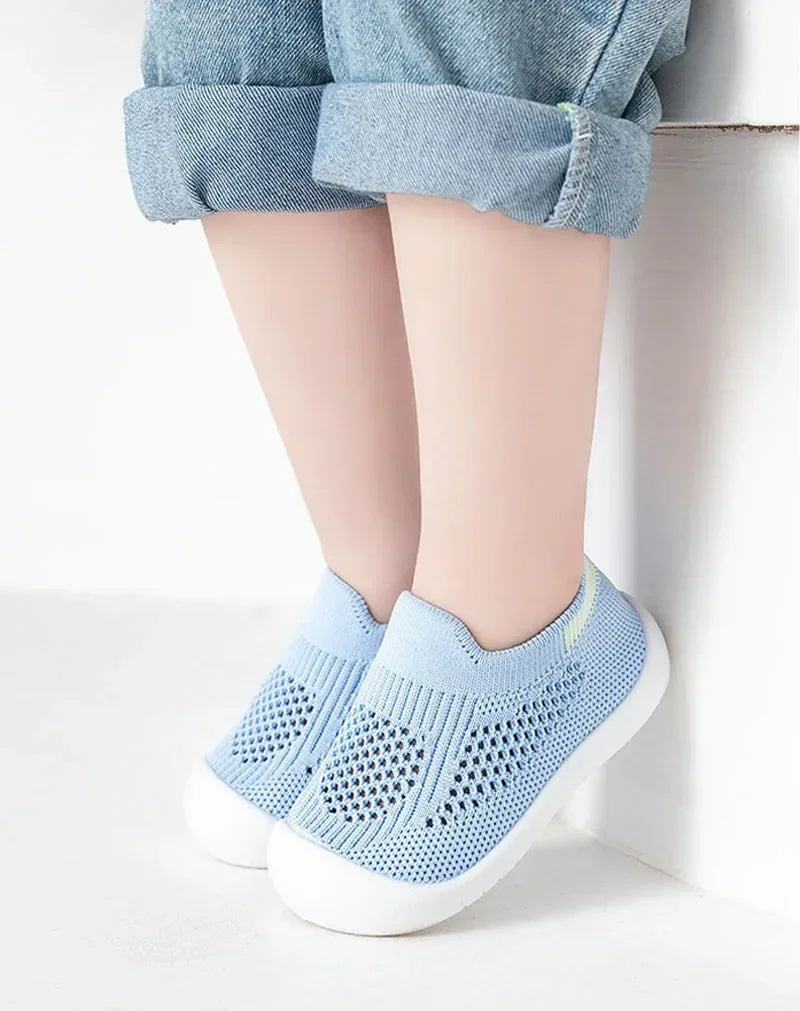 Printemps été enfant en bas âge chaussures respirant tricoté enfants baskets garçons sans lacet chaussures de Tennis filles doux antidérapant école chaussures décontractées MAEJORKEN