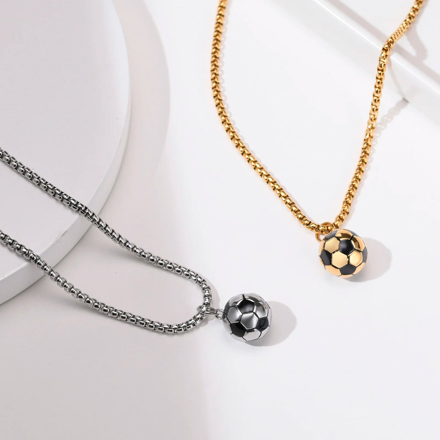 Vnox – colliers de Football 3D pour hommes, pendentifs Scoocer décontractés en acier inoxydable massif, cadeaux pour amoureux du sport pour garçons MAEJORKEN