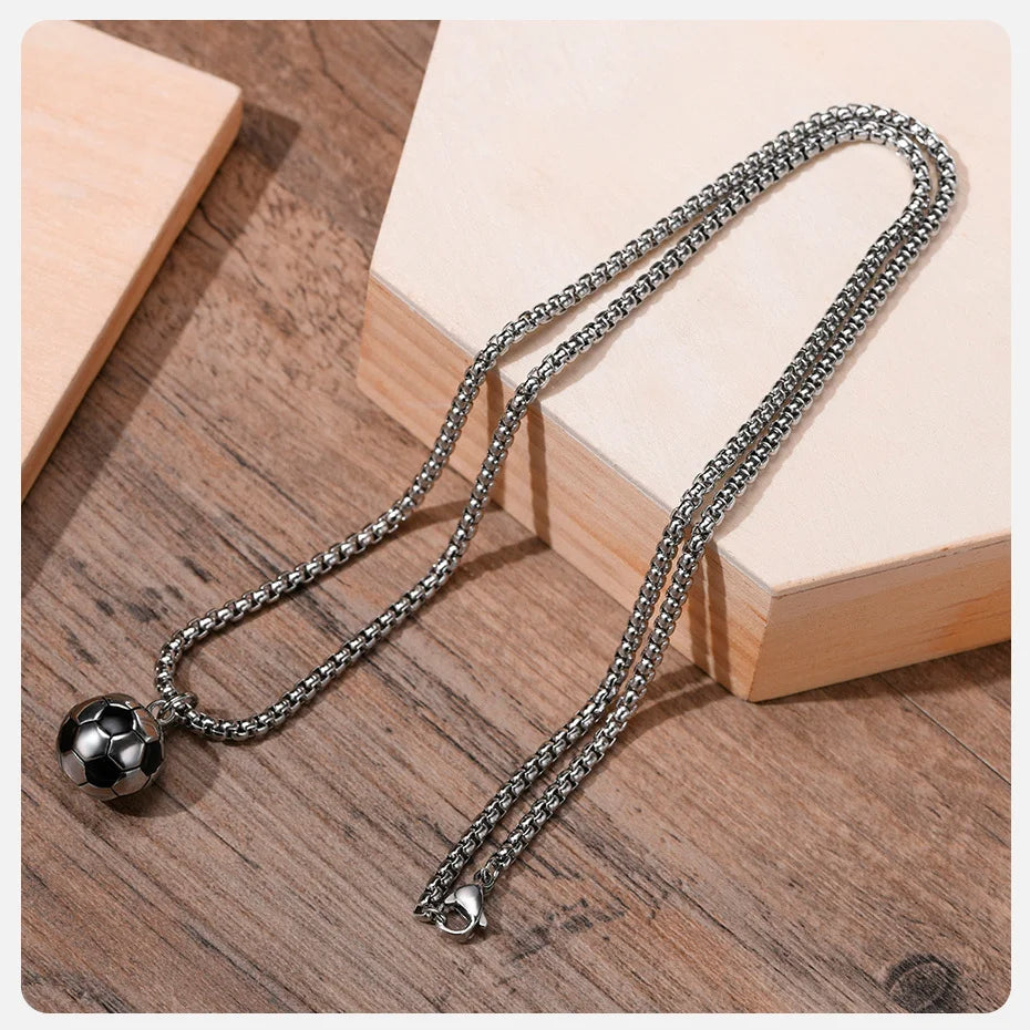 Vnox – colliers de Football 3D pour hommes, pendentifs Scoocer décontractés en acier inoxydable massif, cadeaux pour amoureux du sport pour garçons MAEJORKEN