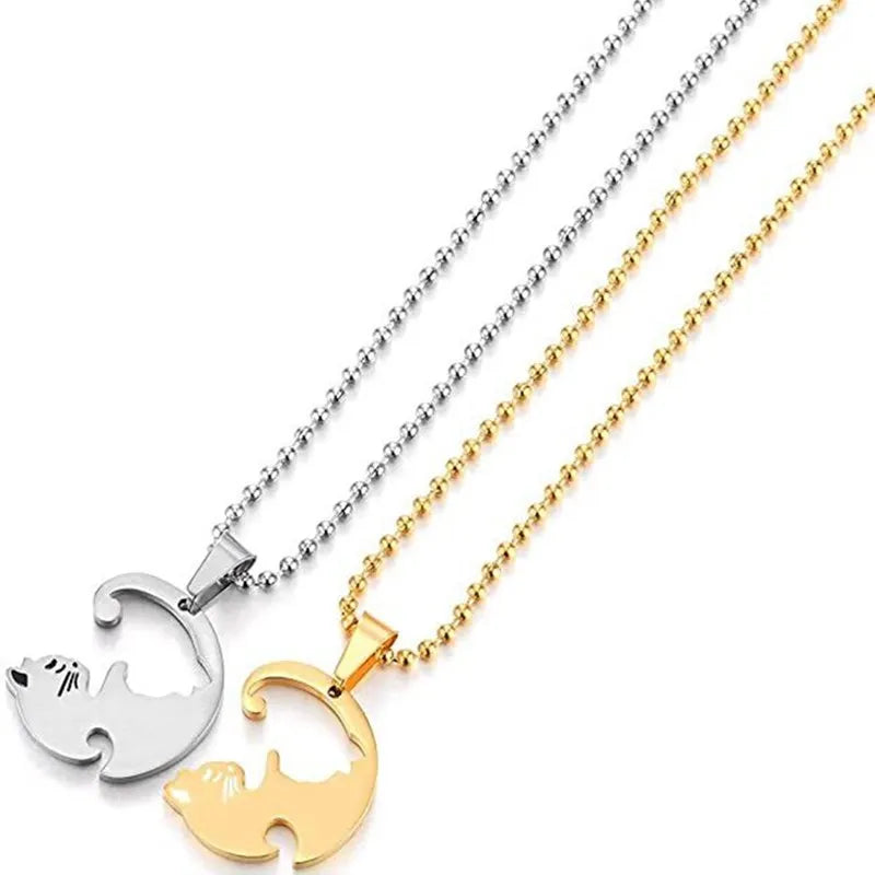 Collier de Couple en forme de cœur, pendentif chat de dessin animé mignon, couleur Simple, collier Animal noir, bijoux cadeau pour filles et garçons, vente en gros MAEJORKEN