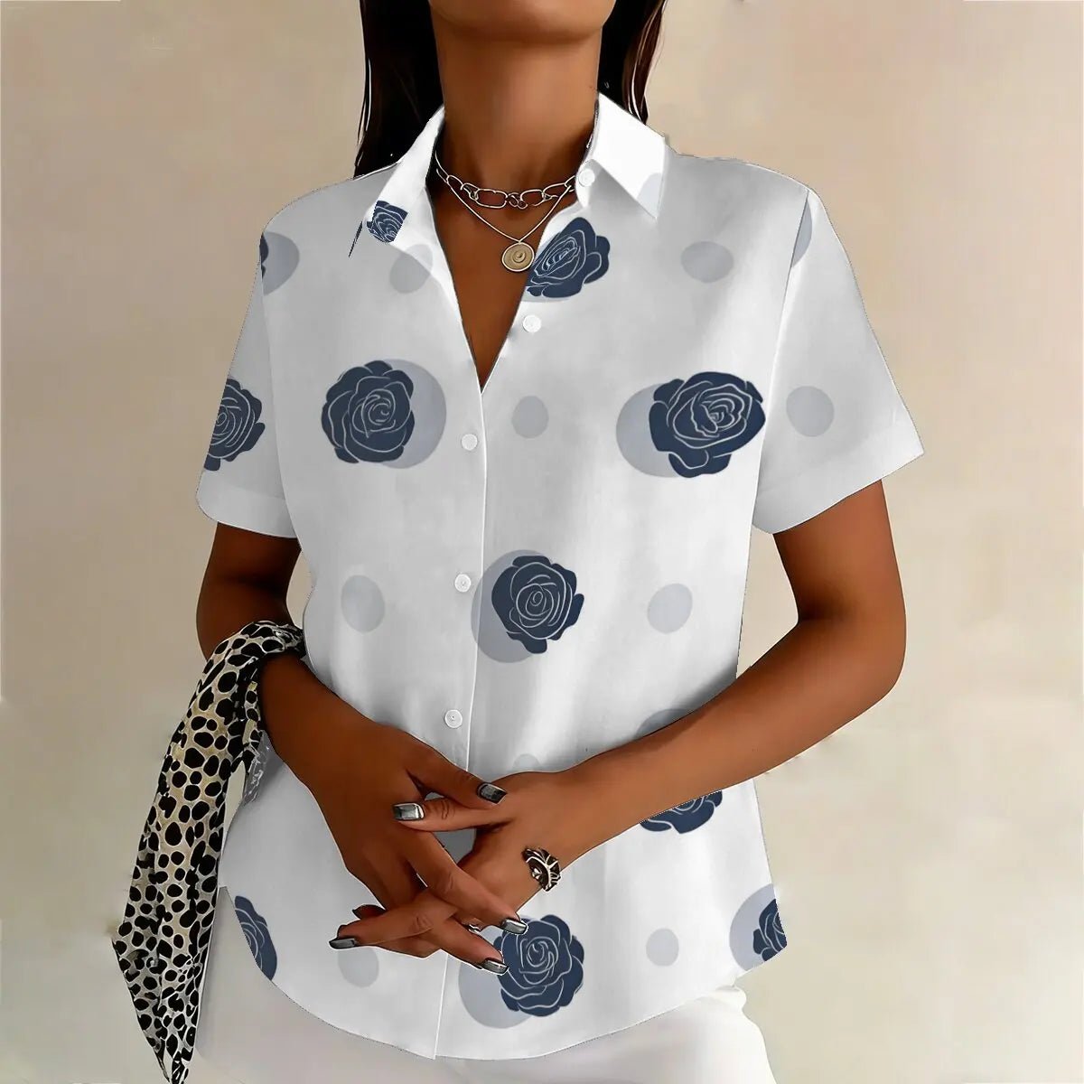 Chemise grande taille pour femme, style rétro français, motif à pois bleus et roses, pour l'été, design polyvalent, manches courtes, modèle de niche MAEJORKEN