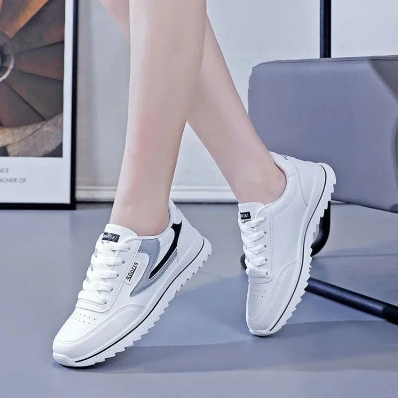 Mode chaussures pour femmes à lacets femmes baskets couleur unie femmes chaussures vulcanisées chaussures de course polyvalentes Zapatillas légères MAEJORKEN