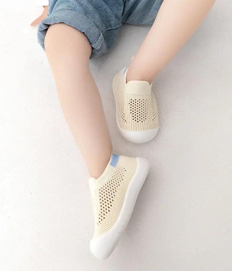 Printemps été enfant en bas âge chaussures respirant tricoté enfants baskets garçons sans lacet chaussures de Tennis filles doux antidérapant école chaussures décontractées MAEJORKEN
