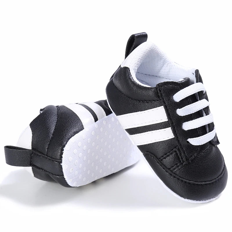 Enfant en bas âge bébé fille chaussures 0 à 3 6 9 12 18 24 mois décontracté mignon or blanc bébé garçon chaussures premiers marcheurs doux berceau chaussures Infantil MAEJORKEN