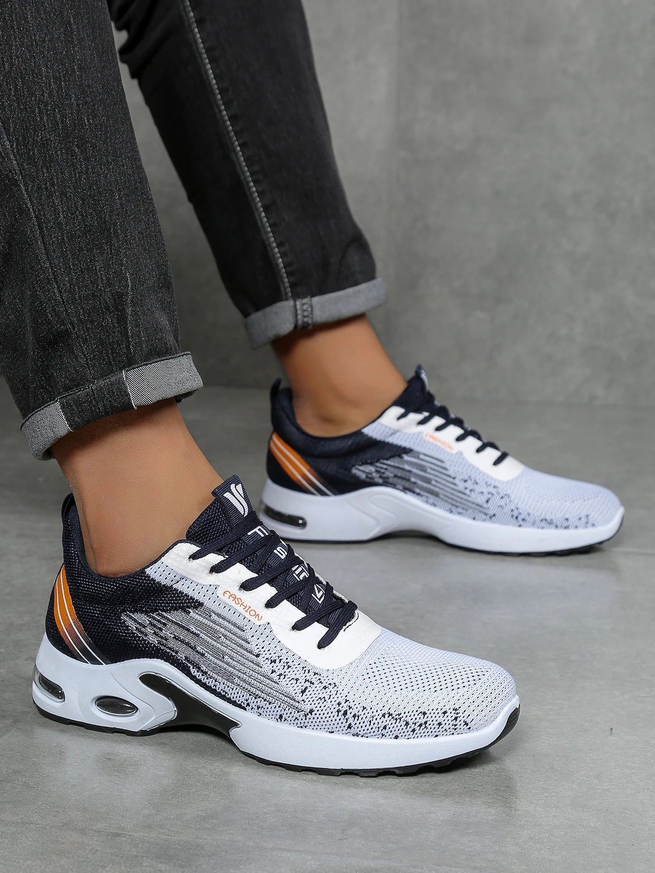 Chaussures pour hommes, chaussures décontractées pour hommes, maille respirante, chaussures de sport à la mode à coussin d'air, à semelles souples et à blocs de couleur MAEJORKEN