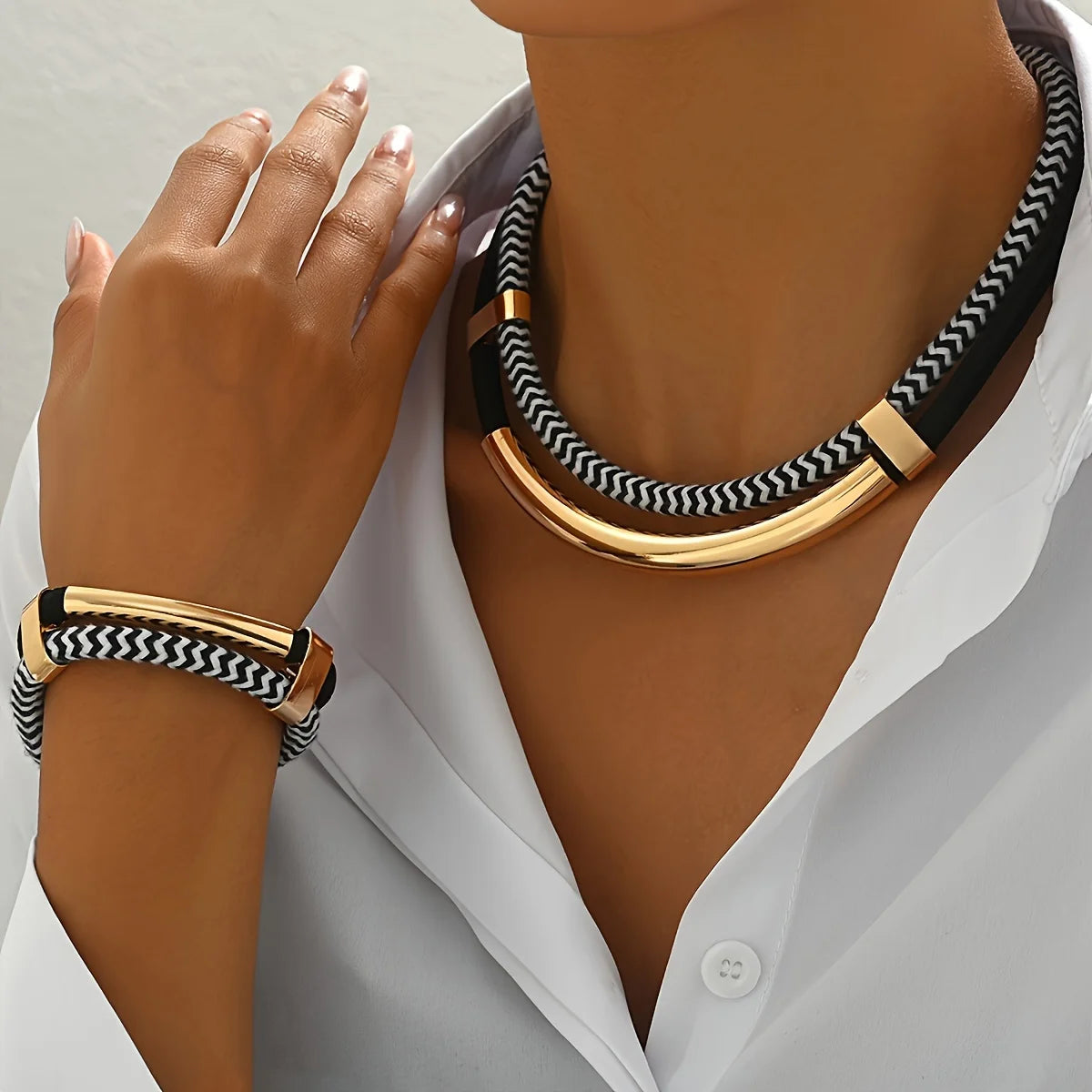 Ensemble de 2 pièces, nouvelle mode, noir et blanc, Double ligne épaisse, Tube métallique, collier et Bracelet de Style Hip-Hop exagéré, pour un usage quotidien MAEJORKEN