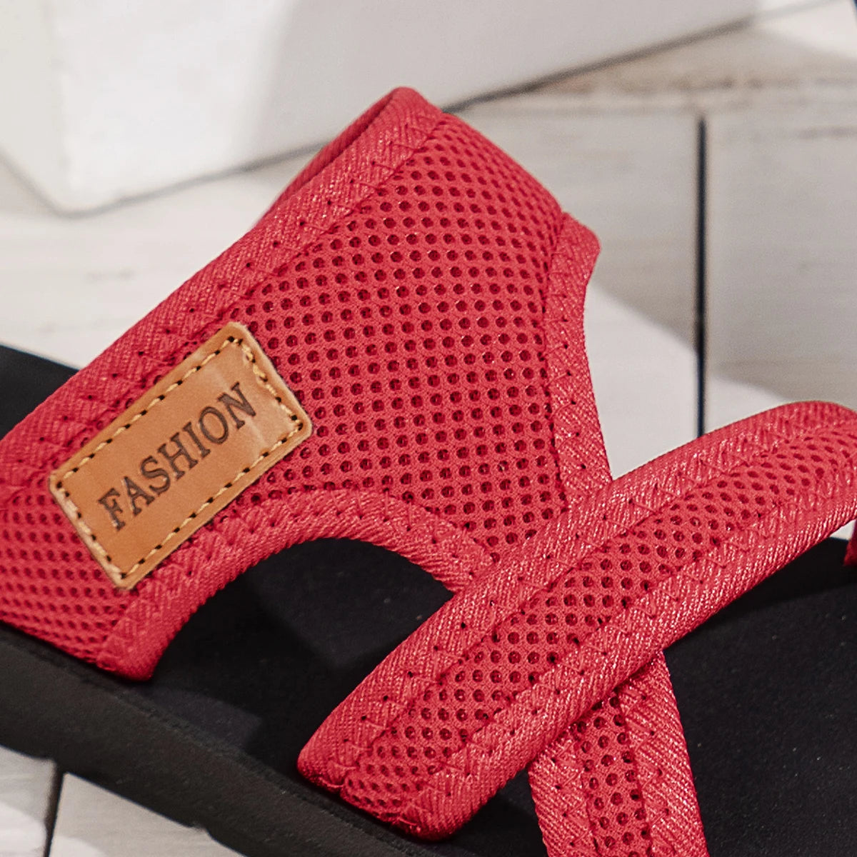 Sandales pour femmes de style sportif, à la mode et polyvalentes, en tissu maillé, respirantes, confortables, respectueuses de la peau, adaptées à un usage intérieur et extérieur, sandales plates MAEJORKEN