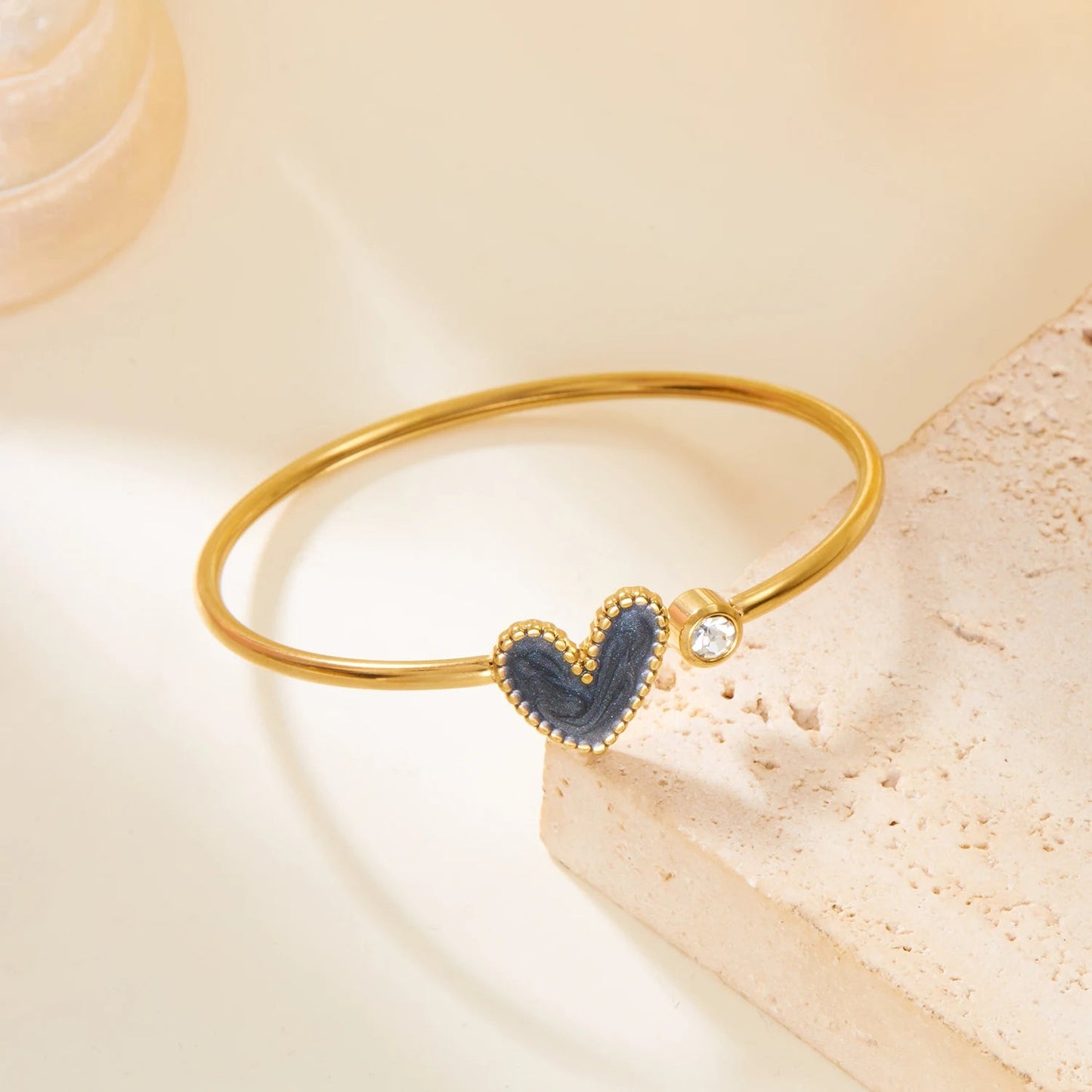 Bracelet ouvert en forme de cœur d'amour en acier inoxydable pour femmes, plaqué or, cristal Zircon, exquis, ouvert, bijoux imperméables MAEJORKEN