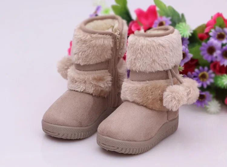 Bottes de neige pour filles, confortables, épaisses et chaudes, pour enfants, boule épaisse, mignonnes, chaussures de princesse, automne, 2023 MAEJORKEN