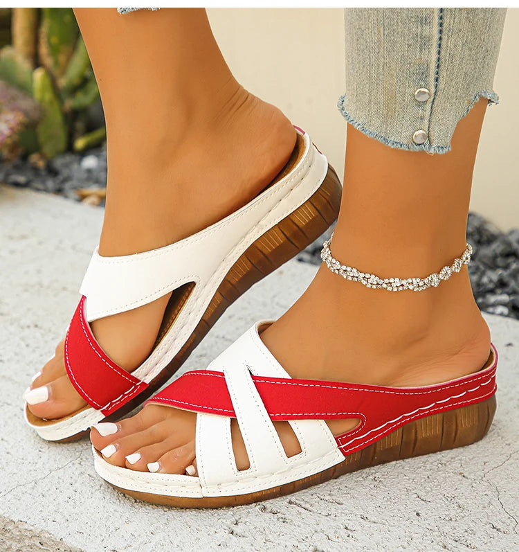Sandales pour femmes nouvelles sandales à talons compensés chaussures d'été femme mélange couleur pantoufles d'été Sandalias Mujer chaussures à talons de luxe MAEJORKEN