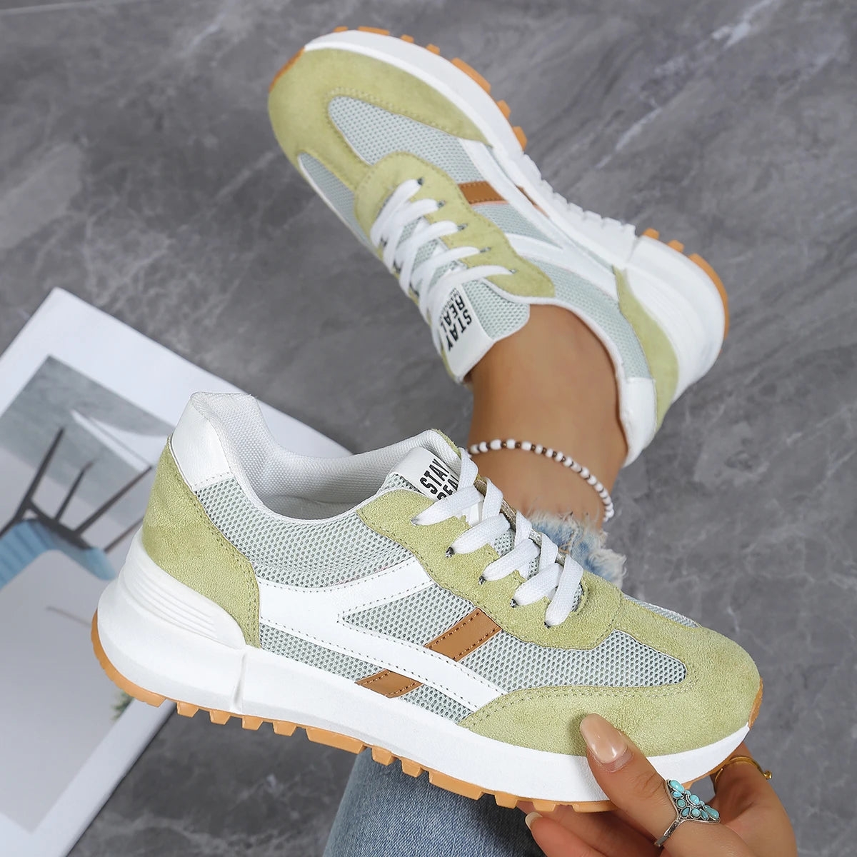Chaussures décontractées élégantes à lacets, nouveau style tendance, pour femmes, printemps/automne, bout rond, semelle épaisse, antidérapantes, confortables, chaussures de sport MAEJORKEN