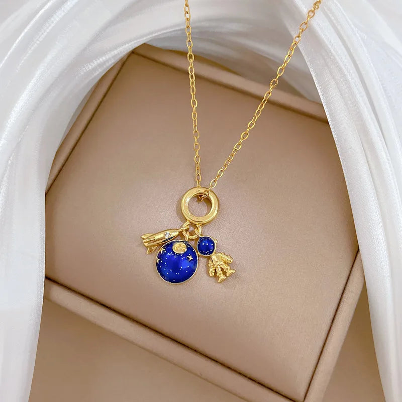 Collier de la série Star Series en acier au titane pour femme, pendentif planète lune et astronome, colliers de la présidence, cadeaux de bijoux, document doré, luxe abordable MAEJORKEN