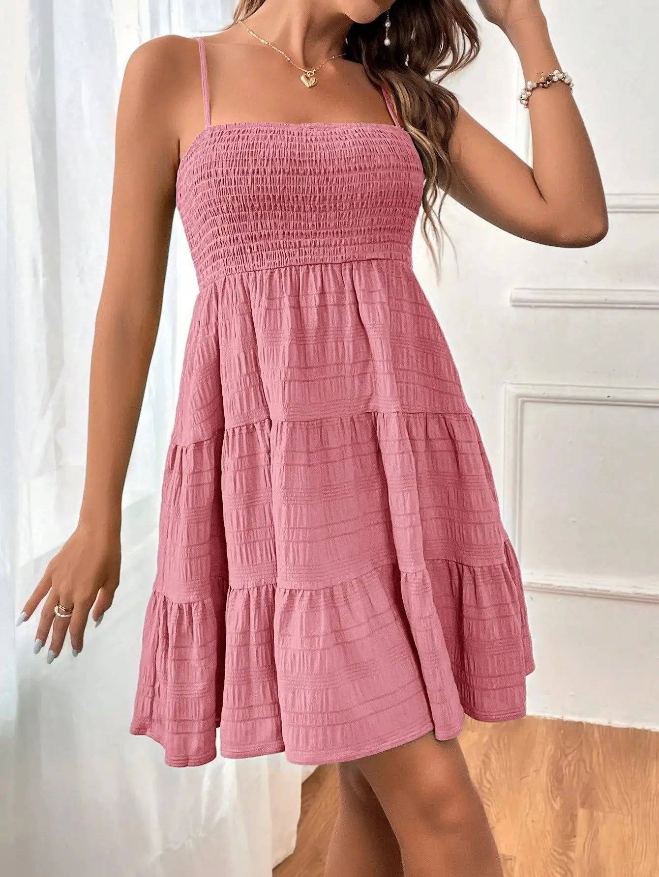 Mode femme Spaghetti sangle smocké Bustier Mini robe bleu à volants à plusieurs niveaux robe trapèze été décontracté vacances vêtements de plage du S au 2XL MAEJORKEN