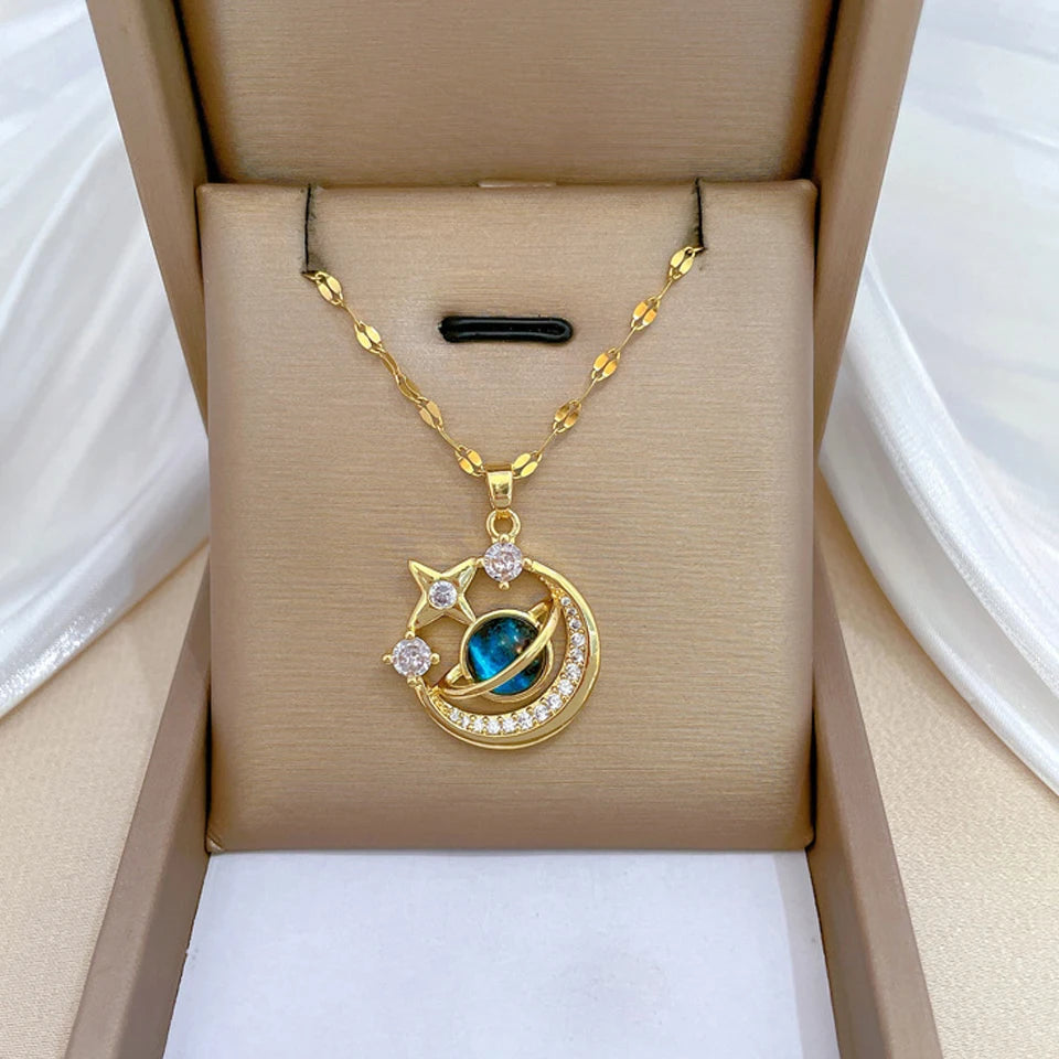 Collier de la série Star Series en acier au titane pour femme, pendentif planète lune et astronome, colliers de la présidence, cadeaux de bijoux, document doré, luxe abordable MAEJORKEN