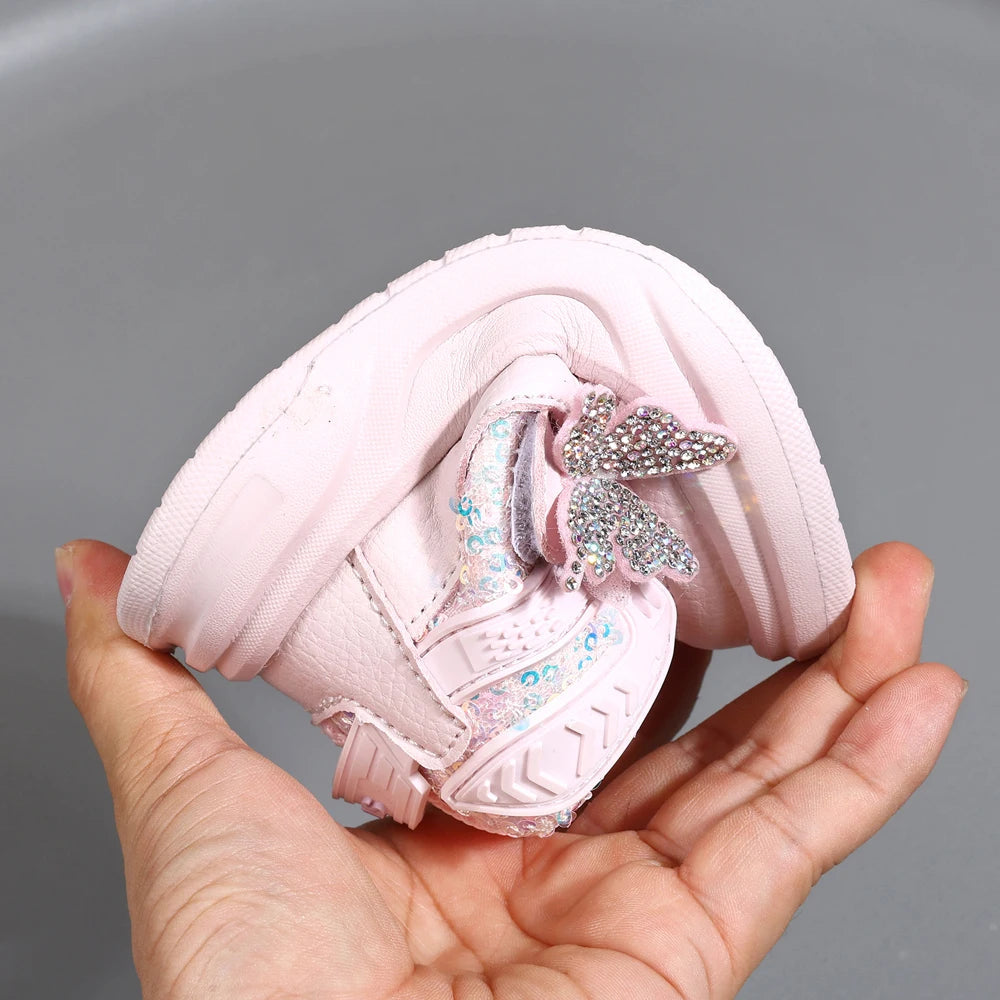Chaussures d'automne en cuir pour enfants, baskets de Sport pour enfants en bas âge, mignonnes papillons scintillants, semelle souple, à la mode, pour filles, nouvelle collection 2025 MAEJORKEN