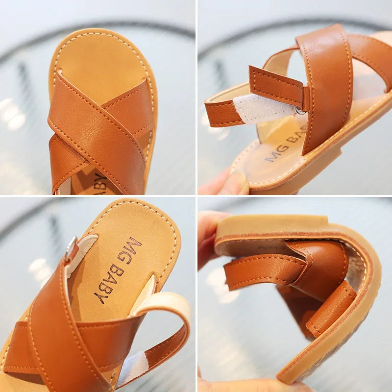 Chaussures coréennes polyvalentes pour enfants, sandales simples pour enfants, chaussures de plage à bout ouvert pour garçons et filles, document solide, mode d'été 2024 MAEJORKEN