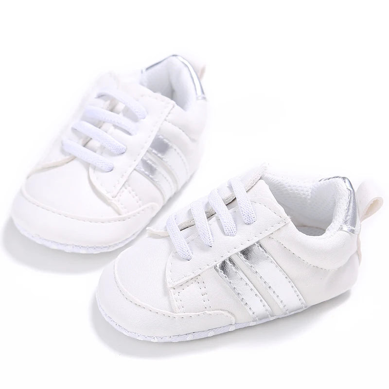 Enfant en bas âge bébé fille chaussures 0 à 3 6 9 12 18 24 mois décontracté mignon or blanc bébé garçon chaussures premiers marcheurs doux berceau chaussures Infantil MAEJORKEN