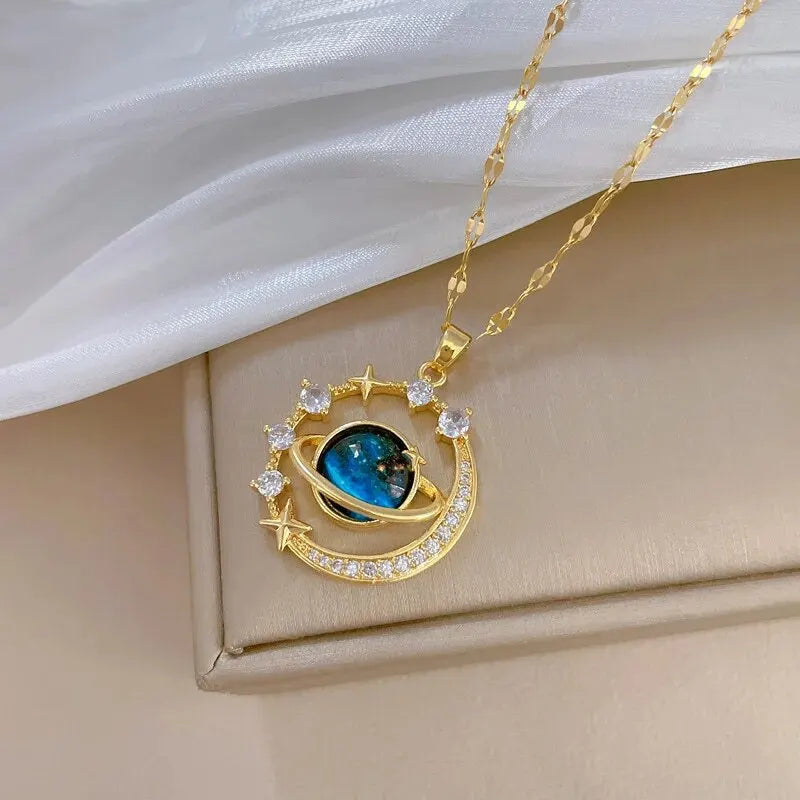 Collier de la série Star Series en acier au titane pour femme, pendentif planète lune et astronome, colliers de la présidence, cadeaux de bijoux, document doré, luxe abordable MAEJORKEN