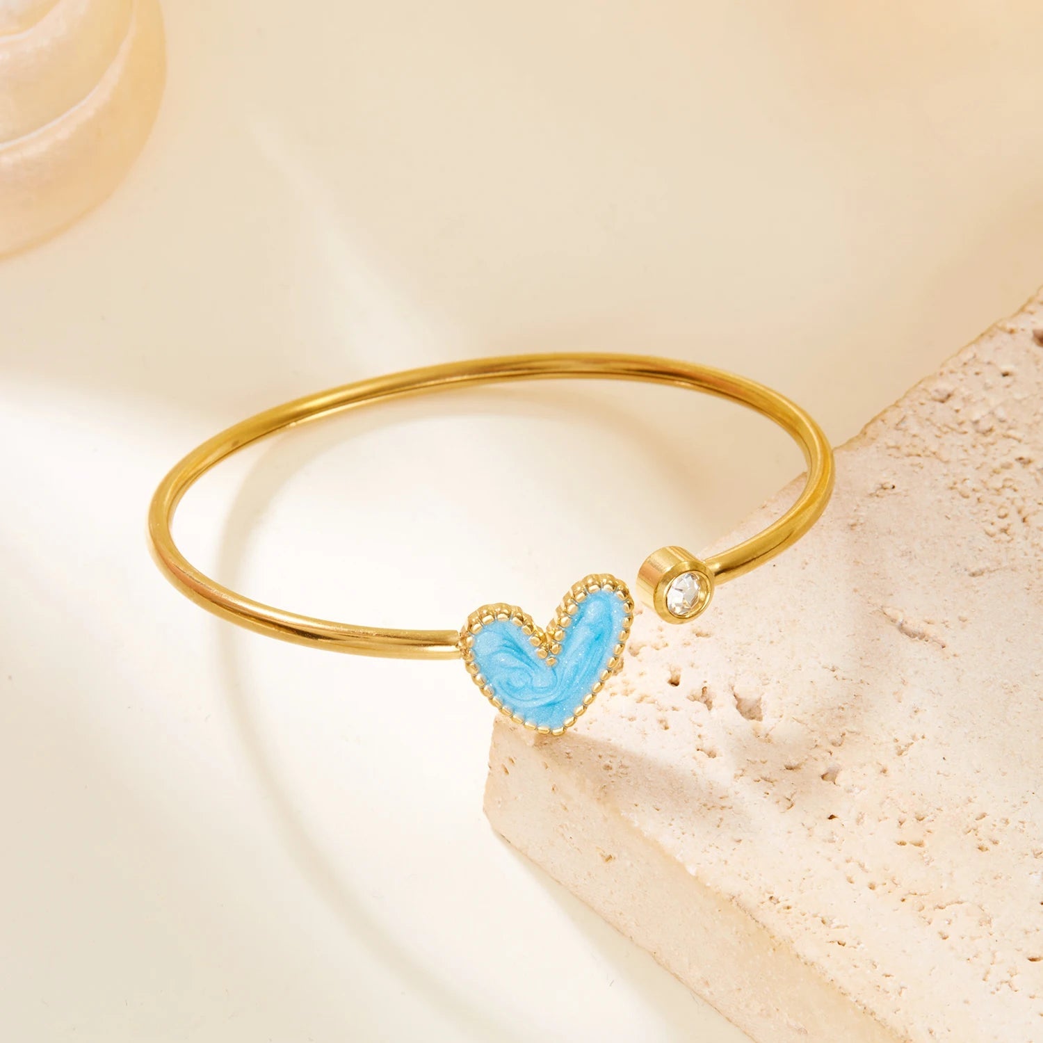 Bracelet ouvert en forme de cœur d'amour en acier inoxydable pour femmes, plaqué or, cristal Zircon, exquis, ouvert, bijoux imperméables MAEJORKEN