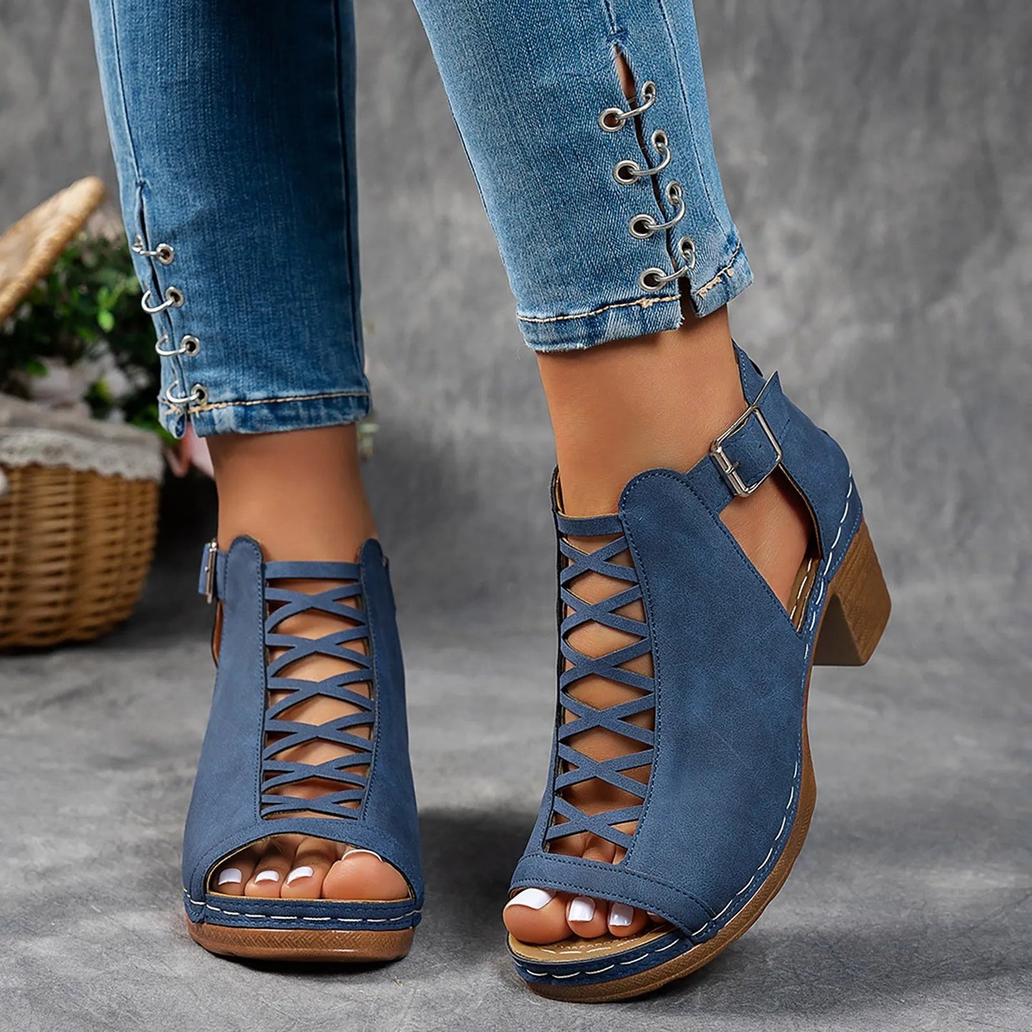 Sandales d'été élégantes pour femmes, talons épais compensés, talons hauts épais, bout ouvert, croix creuse, chaussures polyvalentes de mariage MAEJORKEN