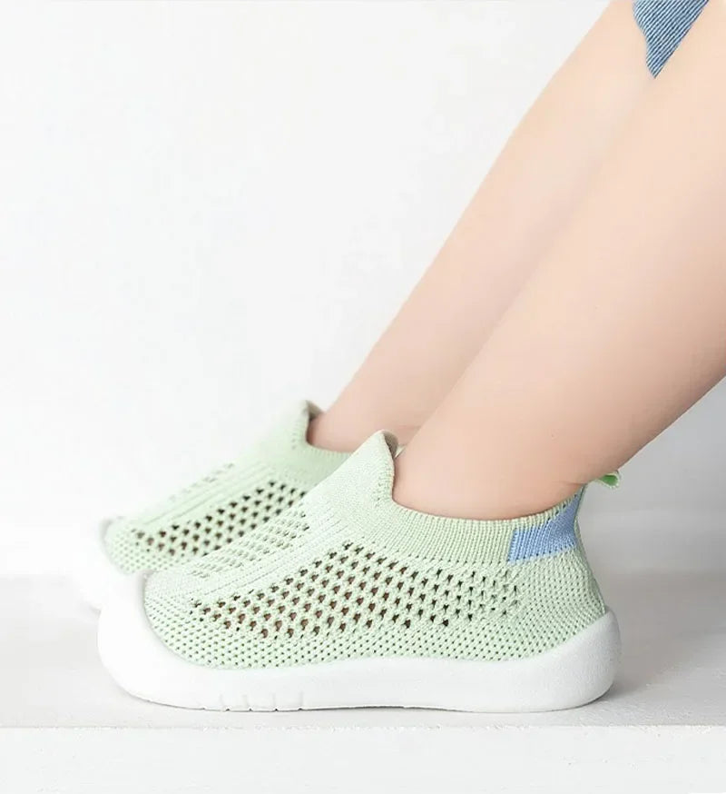 Printemps été enfant en bas âge chaussures respirant tricoté enfants baskets garçons sans lacet chaussures de Tennis filles doux antidérapant école chaussures décontractées MAEJORKEN