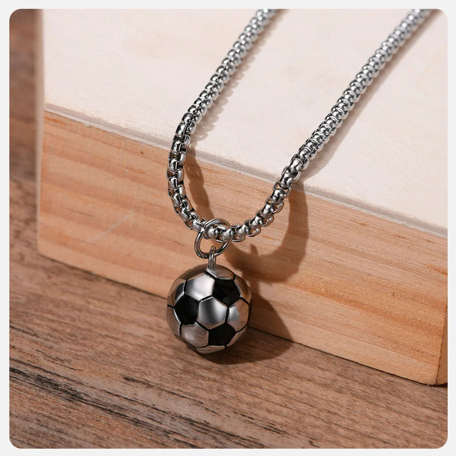 Vnox – colliers de Football 3D pour hommes, pendentifs Scoocer décontractés en acier inoxydable massif, cadeaux pour amoureux du sport pour garçons MAEJORKEN