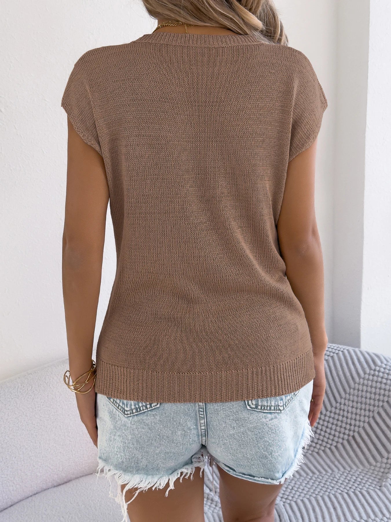 Pull tricoté d'été pour femme, décontracté, ajouré, col rond, torsadé, couleur unie, manches courtes, abricot, kaki, vêtements pour femmes, 2025 MAEJORKEN