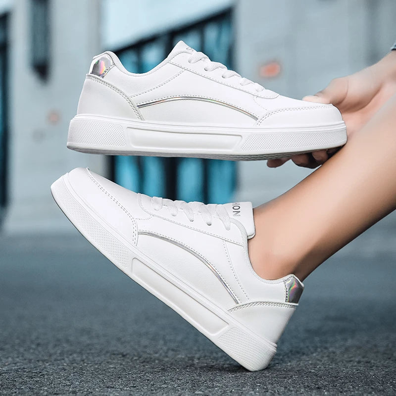Vente chaude femmes chaussures dames chaussures décontractées Bling Skateboard baskets pour femmes Tennis chaussures de marche MAEJORKEN