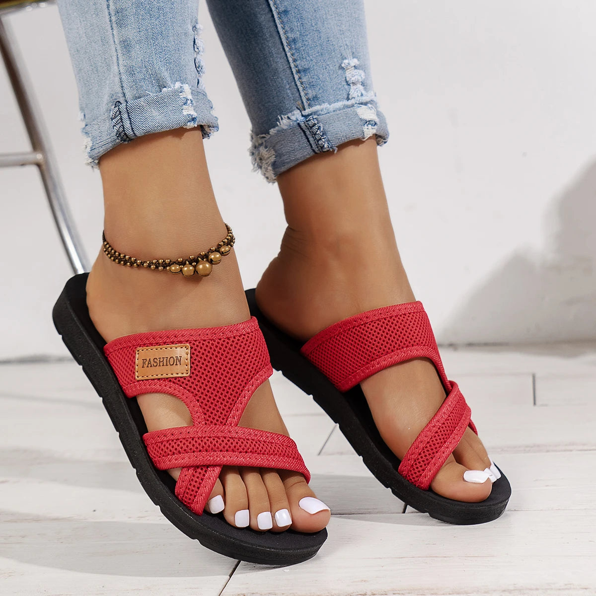 Sandales pour femmes de style sportif, à la mode et polyvalentes, en tissu maillé, respirantes, confortables, respectueuses de la peau, adaptées à un usage intérieur et extérieur, sandales plates MAEJORKEN