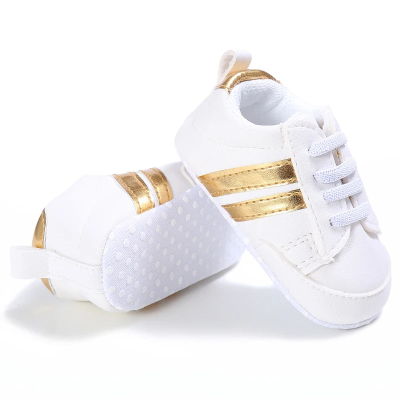 Enfant en bas âge bébé fille chaussures 0 à 3 6 9 12 18 24 mois décontracté mignon or blanc bébé garçon chaussures premiers marcheurs doux berceau chaussures Infantil MAEJORKEN