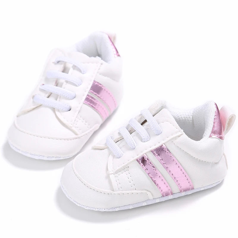 Enfant en bas âge bébé fille chaussures 0 à 3 6 9 12 18 24 mois décontracté mignon or blanc bébé garçon chaussures premiers marcheurs doux berceau chaussures Infantil MAEJORKEN