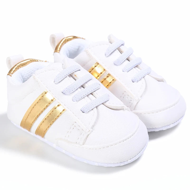 Enfant en bas âge bébé fille chaussures 0 à 3 6 9 12 18 24 mois décontracté mignon or blanc bébé garçon chaussures premiers marcheurs doux berceau chaussures Infantil MAEJORKEN
